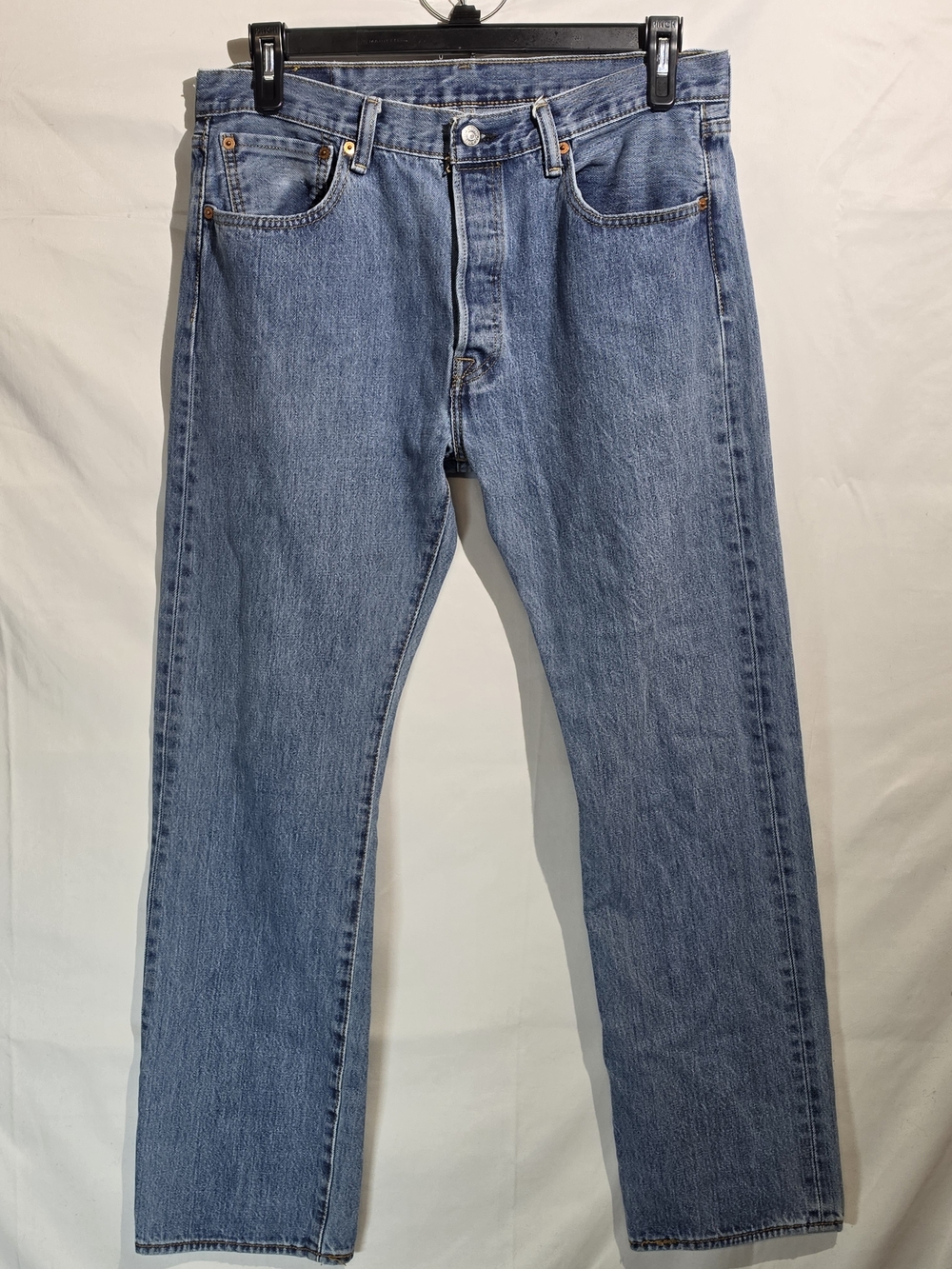 Levi's 501 Original Fit Jeans Men's W34 L30 Medium Wash Button Fly Denim